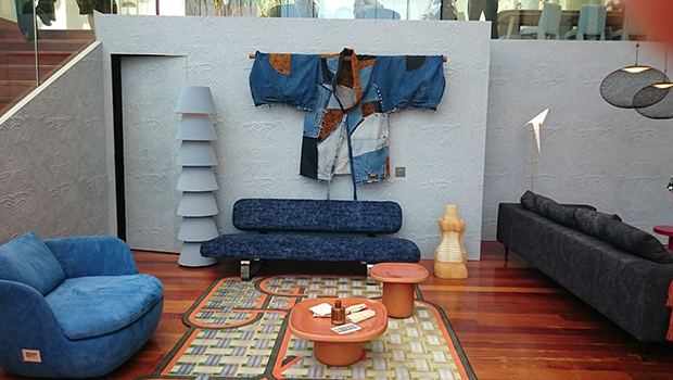 「MOOOI sofa」とNordic Collection のカーペット