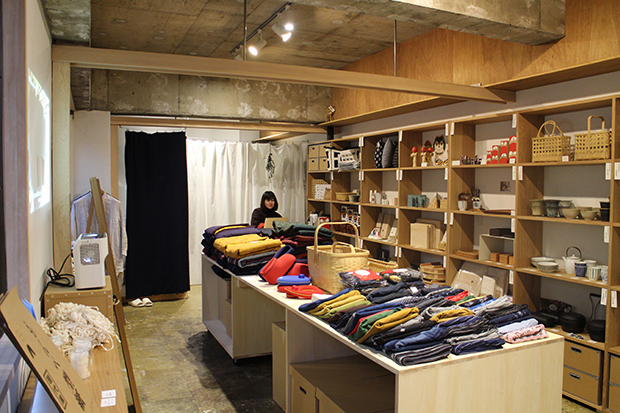2Bは、福岡県八女市を拠点にする、地域文化商社うなぎの寝床の東京新川分室。